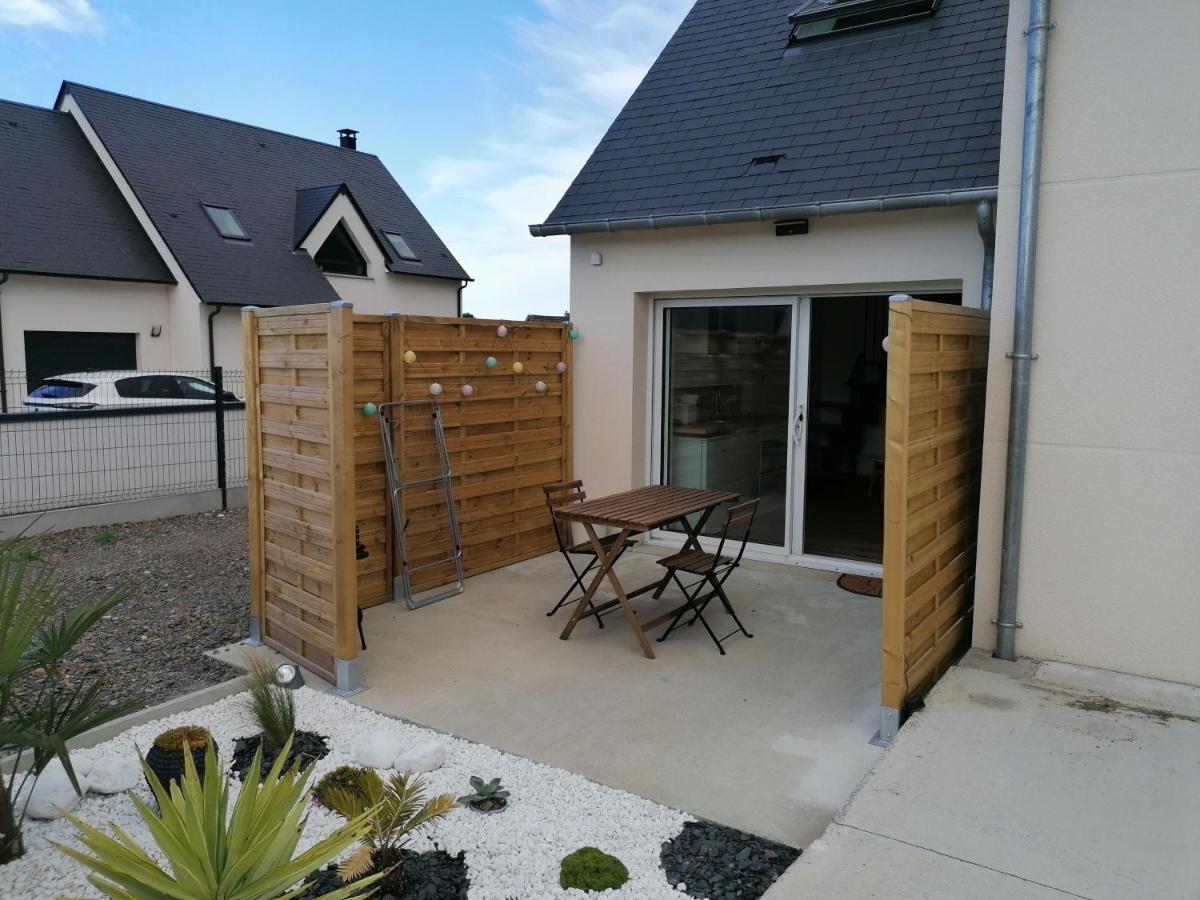 Les Pommiers Duplex Cosy Tout Confort Dans Maison Neuve Avec Terrasse Entree Independante 5 Mn De Bayeux Et 10 Mn Plage Du Debarquement Sommervieu 外观 照片