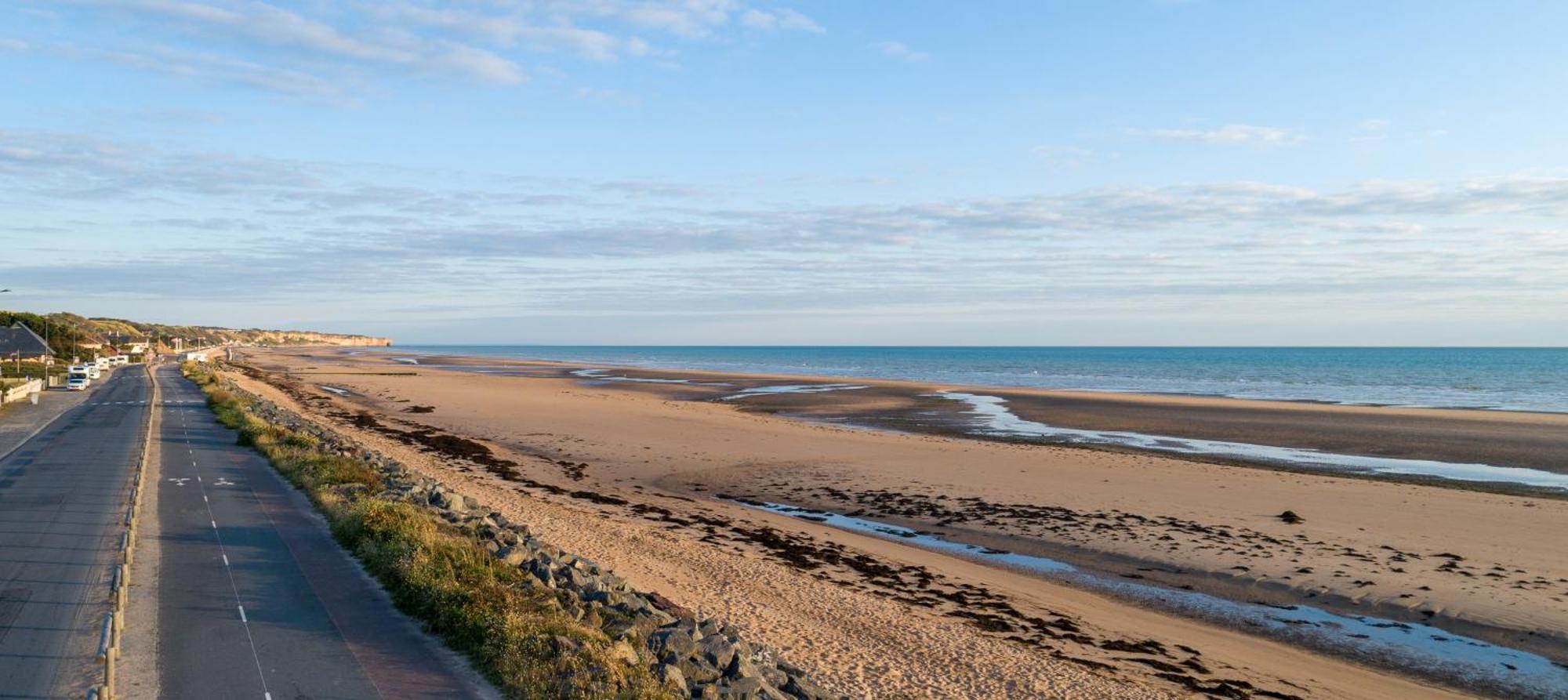 Les Pommiers Duplex Cosy Tout Confort Dans Maison Neuve Avec Terrasse Entree Independante 5 Mn De Bayeux Et 10 Mn Plage Du Debarquement Sommervieu 外观 照片